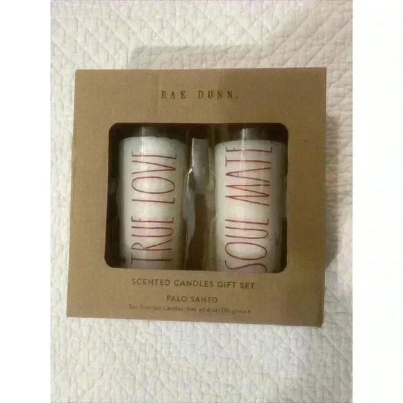 Rae Dunn Scented Candle Set-Valentines - Picture 1 of 2